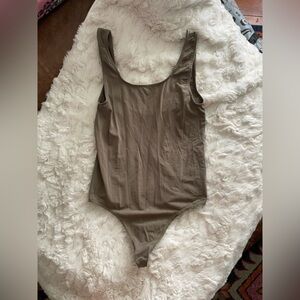 Skims Bodysuit
